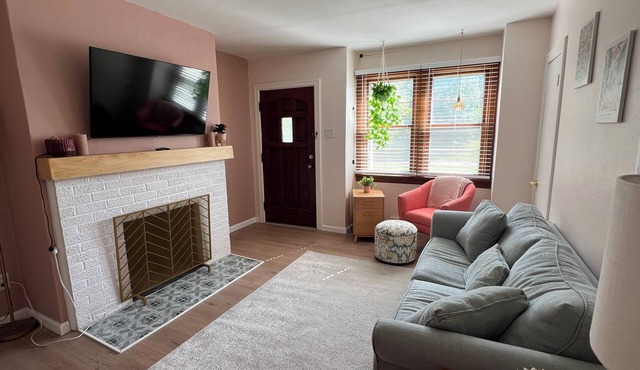 Comfortable Duplex in Belleville
