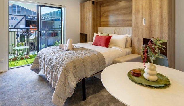 Cozy Studio Escape in Wilmer