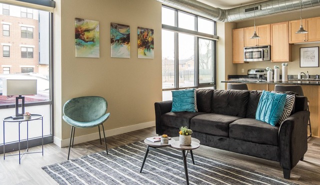 FRONTDESK Minneapolis Grand Apts Downtown