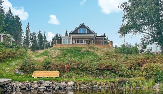 Gorgeous home in Malmbäck