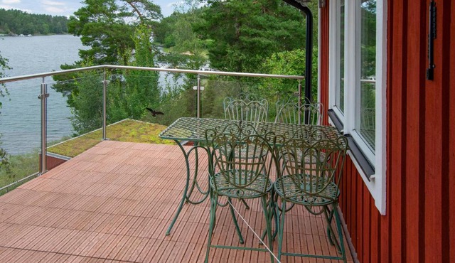 Gorgeous Home In Vätö With House Sea View