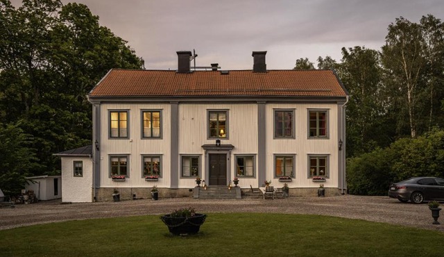 Hagby Herrgård 8ppl jacuzzi, private garden