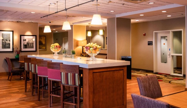 Hampton Inn Gloucester