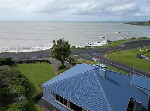 Justavacation Beachfront Bach