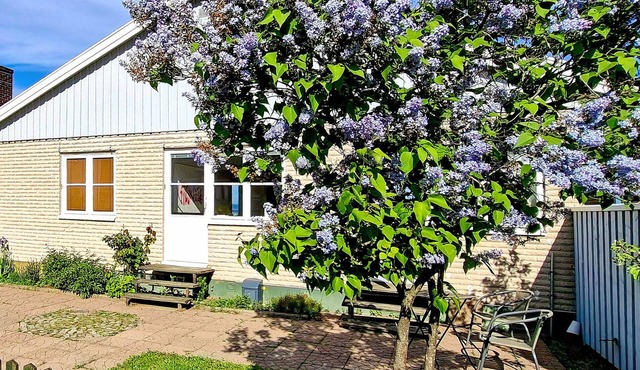 Lovely home in Gränna with sauna