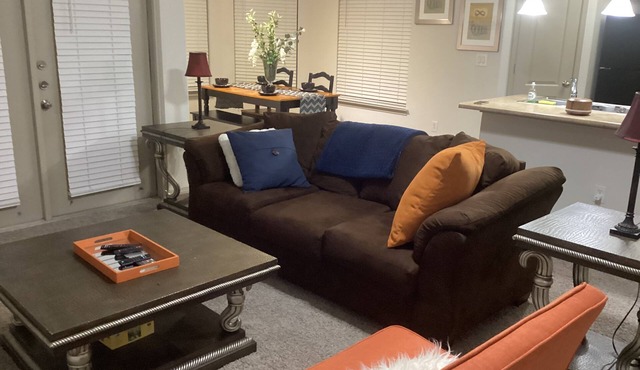 Modern & Comfy Corporate Housing