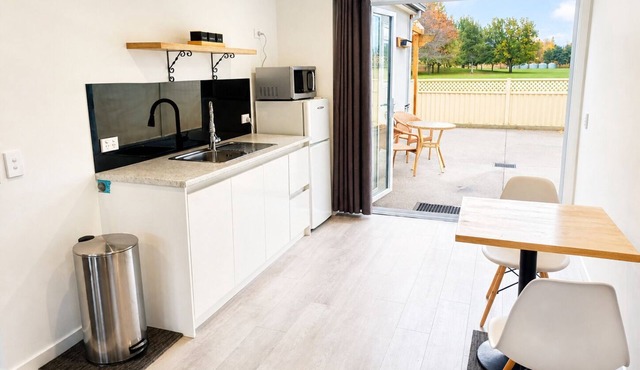 Modern Gound Floor Studio