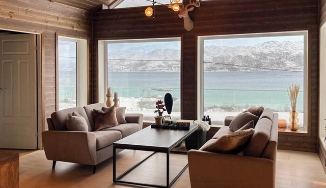 Mountain home with view near Tromsø