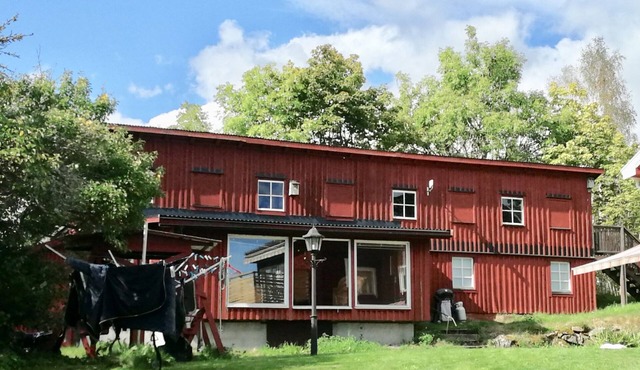 Natural holiday accommodation, apartment in Tösse in Western Sweden