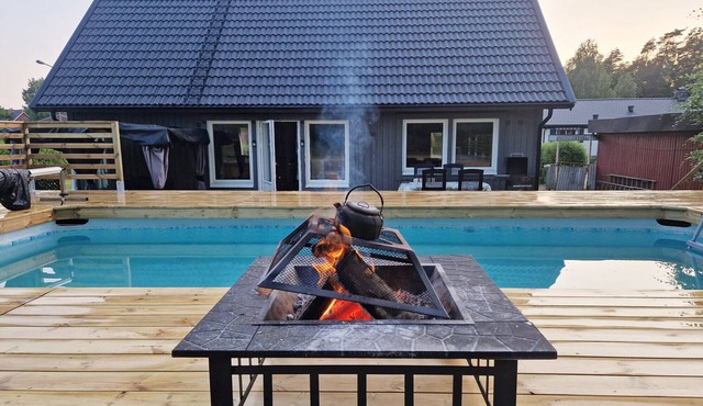 Newly built villa with pool in Perstorp SE01068