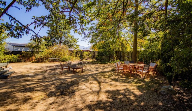 Ngahere Haven: private and centrally located