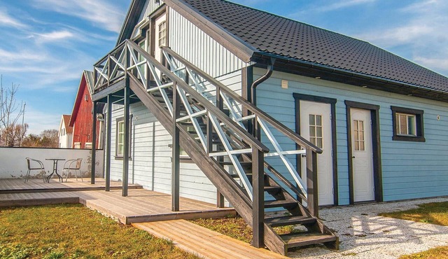 Nice apartment in Klintehamn with WiFi