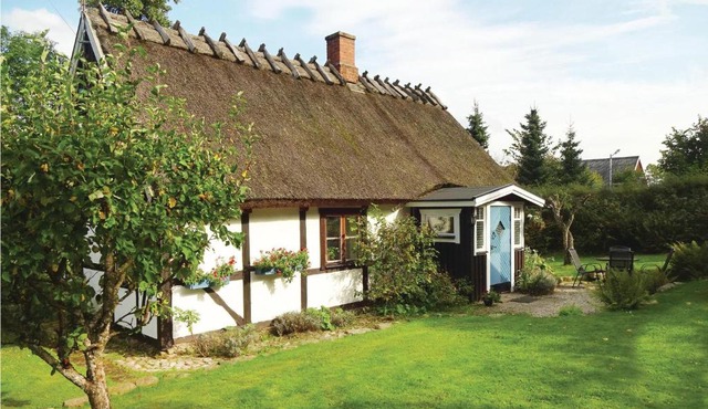 Nice Home In Kvidinge With Wifi