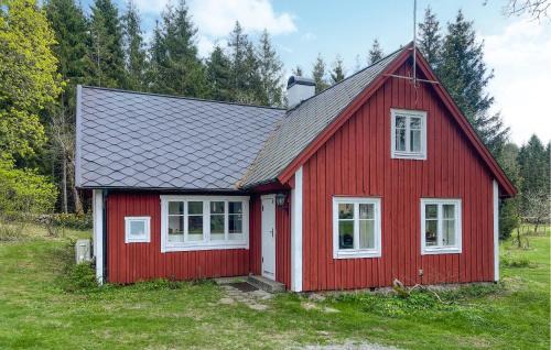 Nice Home In Lidhult With Kitchen