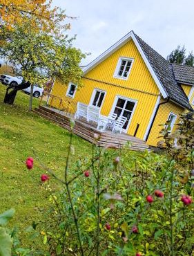 Obstgarten Mörlunda, 5 min zum Badesee, Småland, Sauna