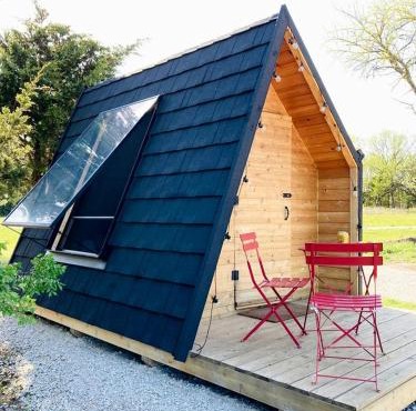 Peaceful Mini A-Frame Stay with Fire Pit & Grill in Humboldt, Kansas