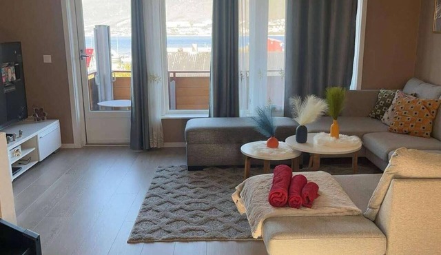 Polar View Apartment