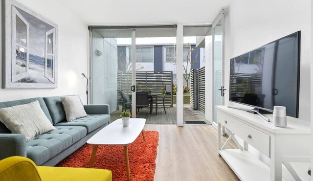 Quiet Secluded Garden Apartment w/Heat Pump