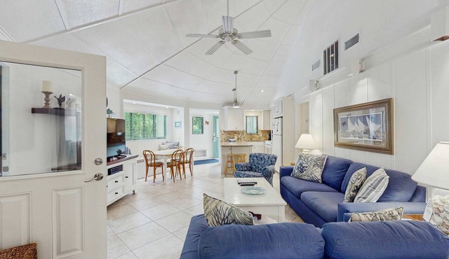 Recently Updated Resort Villa with WiFi & Pool - Quick Walk to Beach