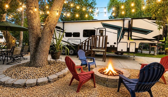 Red, White & Rodeo 2BR RV @ River Ranch 149
