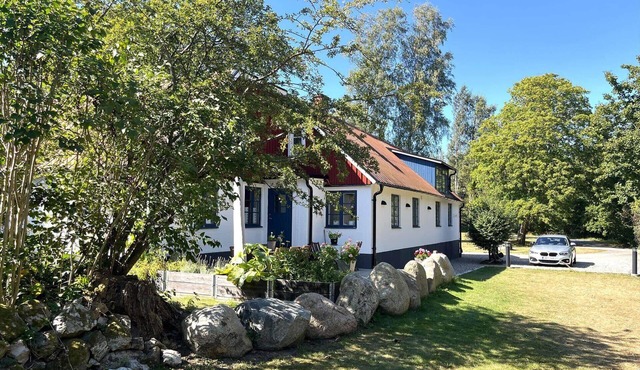 SKA711 Simrishamn - Lugnadalsvägen 1