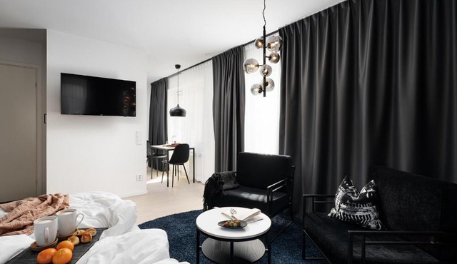 Sky Hotel City Apartments