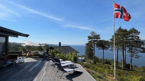Spacious Cabin With Annex By Drøbaksundet