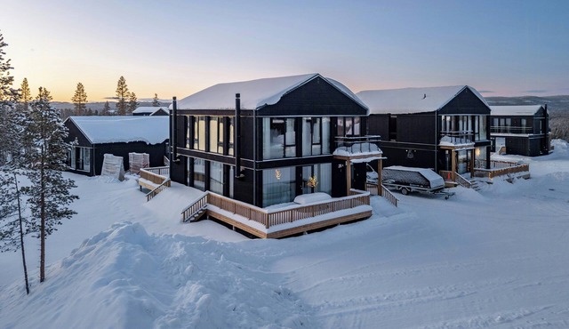 Spacious villa for large groups in Idre