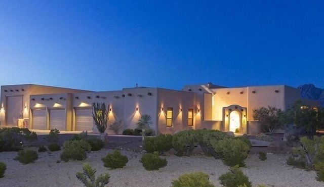 Stunning Custom Home!