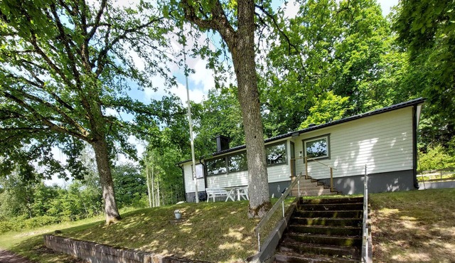 Stunning home in Gashult with WiFi