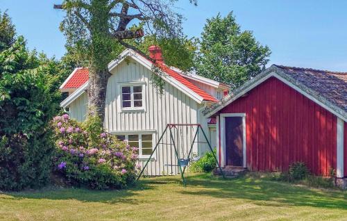Stunning Home In Rörvik With Kitchen