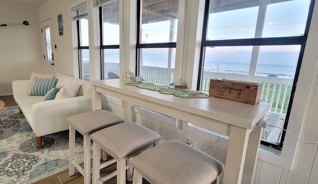 Stunning Oceanfront Beach House near Holly Beach w/balcony & awesome beach decor