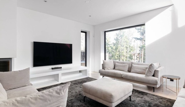 Stylish & spacious family home near Stockholm city