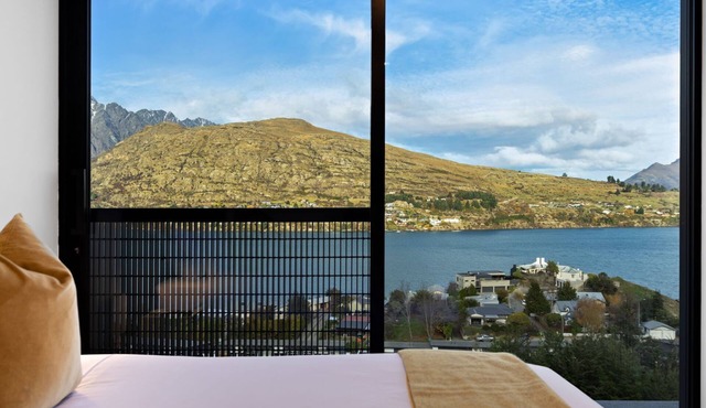 The Bunker Alpha B | Panoramic Views | Luxury |