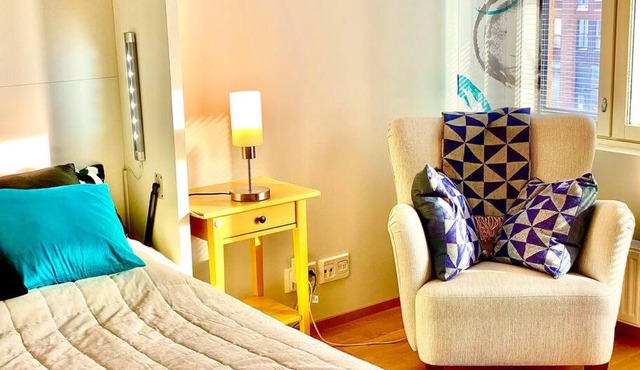 To LuxStudio KARNEOLI From Helsinki Airport 6 min, to City 27min, Free Parking in Kivistö