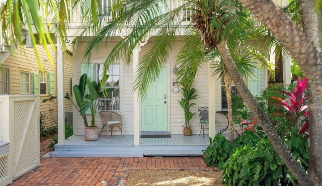 Tropical Heron Hideaway w/Hot Tub + Pool