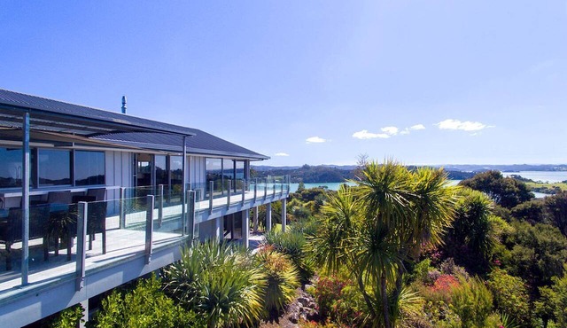 Unique Accommodation for a Couples Retreat with Ocean Views near Russell, New Zealand