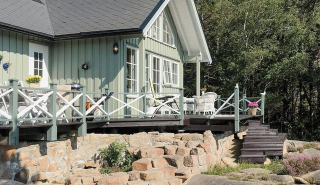 Unique cabin by the water on Kråkerøy
