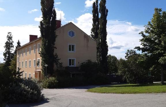 Vårsta logi