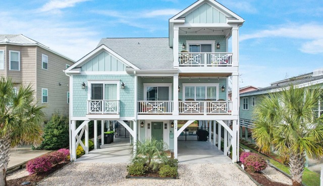 West End Third Row 4 bedroom 2.5 bathroom home