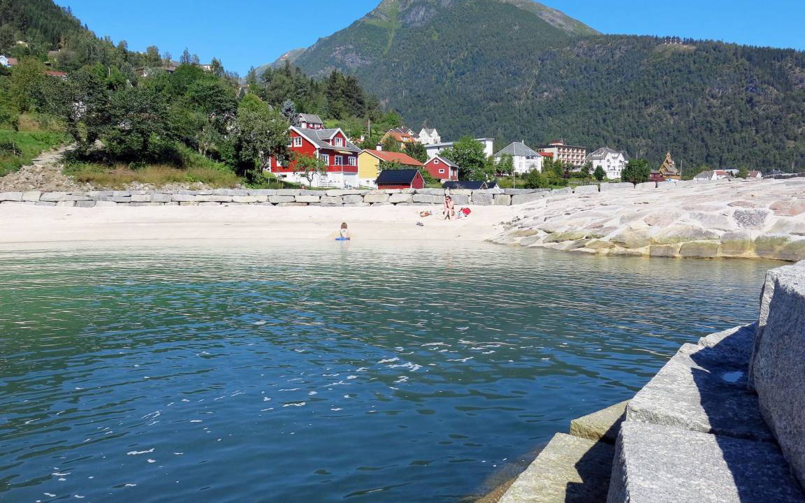 Photo of Others in Balestrand