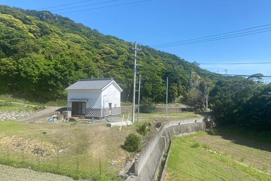 Photo of Others in Anan