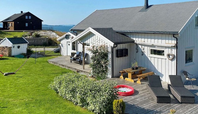 8 person holiday home in Tau